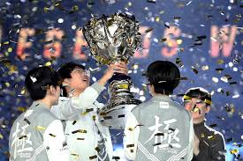 今年会官方网站 青年电竞大赛花式足球：给足球带来全新的变化和挑战性！
